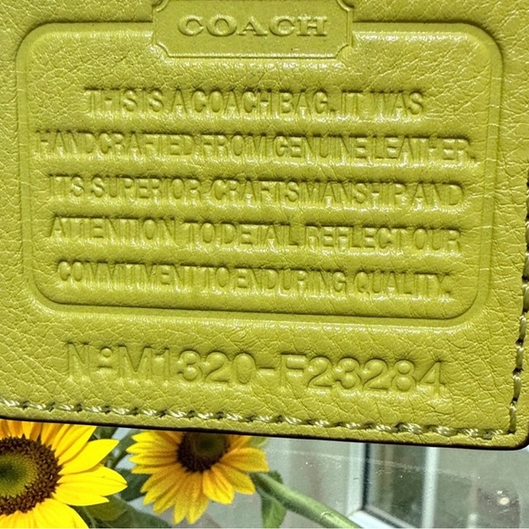 EUC Coach Vibrant Yellow Leather Shoulder Bag - Picture 6 of 8